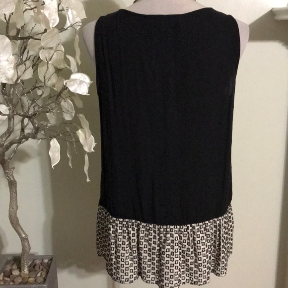 LOFT TOP - Picture 5 of 6